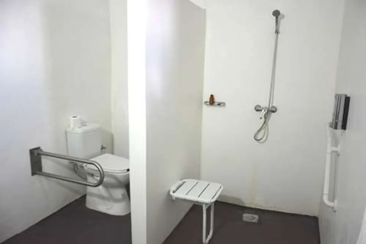 Discover Atlas Ecosite, a sustainable mountain retreat in Amizmiz. Stay in eco-friendly rooms or Saharan tents at 1200m altitude with stunning views.