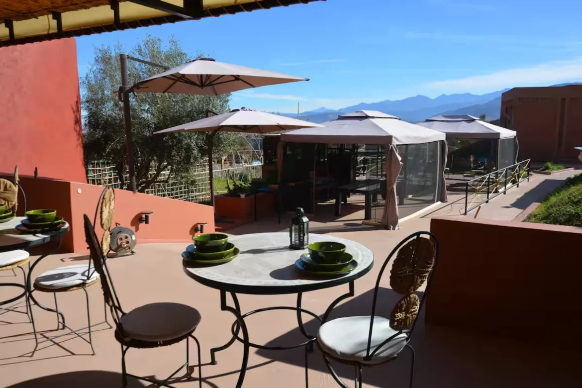Discover Atlas Ecosite, a sustainable mountain retreat in Amizmiz. Stay in eco-friendly rooms or Saharan tents at 1200m altitude with stunning views.